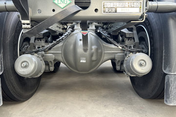 �����ƺ�H7 14.6L LNG 630���� 6X4 �й�����16�� AMT�Զ��� ǣ����ͼƬ