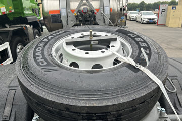 �����ƺ�H7 14.6L LNG 630���� 6X4 �й�����16�� AMT�Զ��� ǣ����ͼƬ