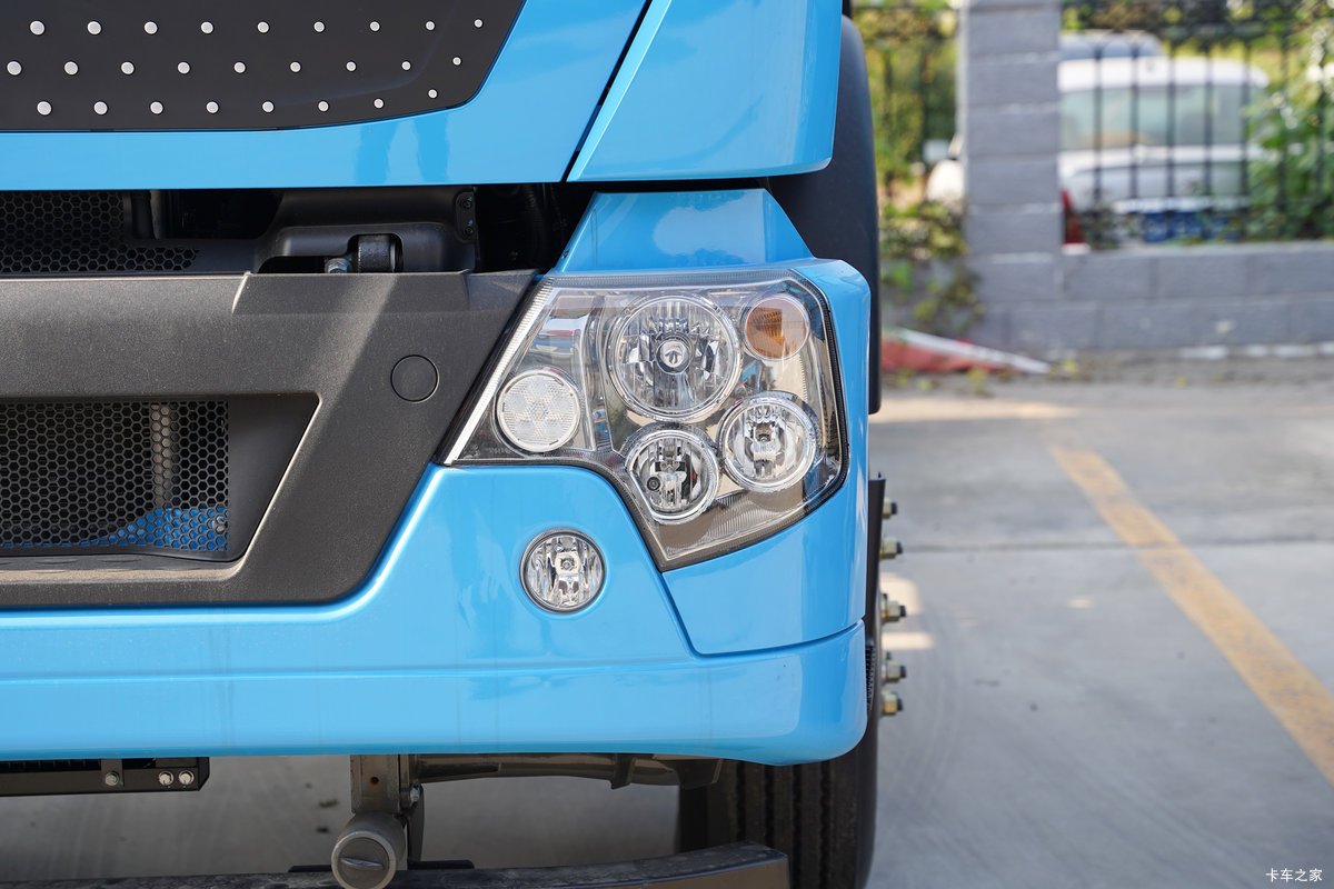 ��������HOWO TX EV 6X4 ���綯ǣ���� ����ʱ��400kWh���