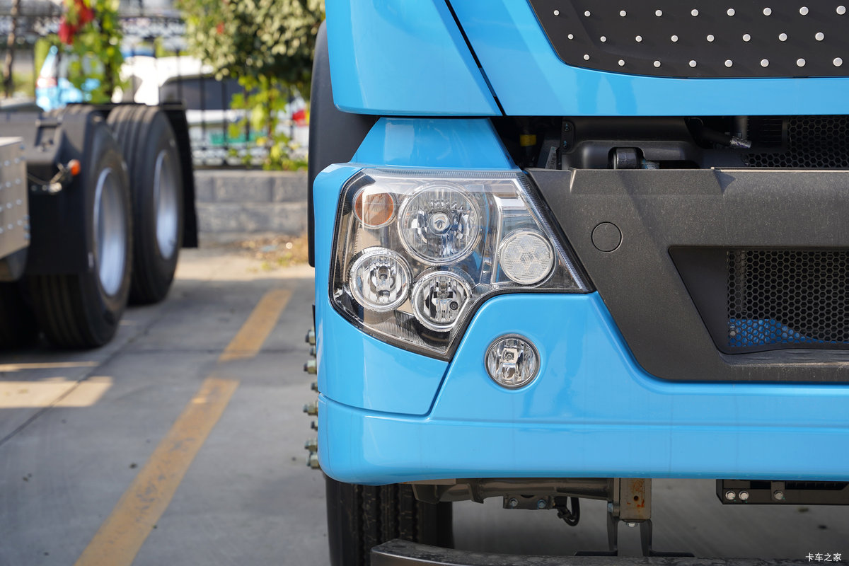 ��������HOWO TX EV 6X4 ���綯ǣ���� ����ʱ��400kWh���