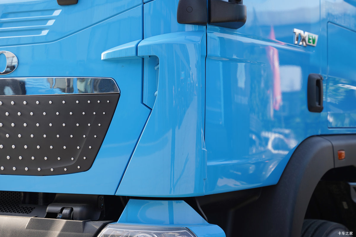 ��������HOWO TX EV 6X4 ���綯ǣ���� ����ʱ��400kWh���