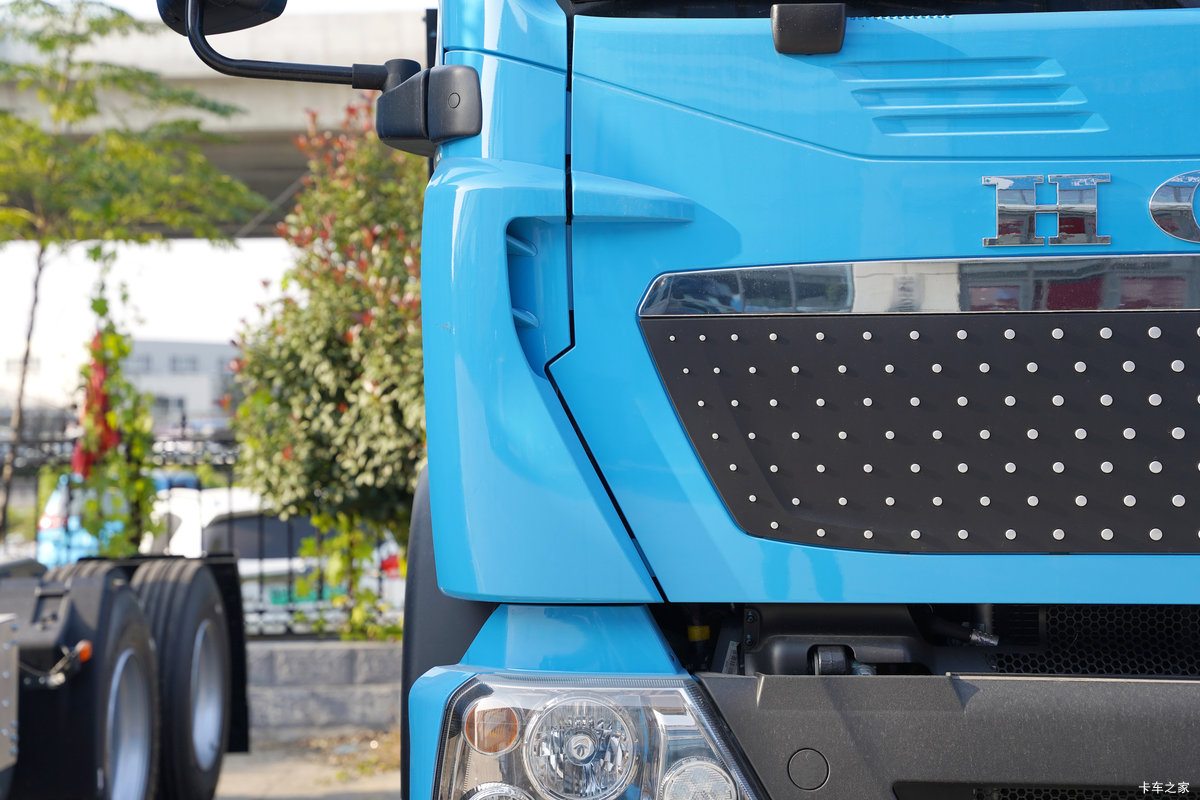 ��������HOWO TX EV 6X4 ���綯ǣ���� ����ʱ��400kWh���