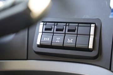 �й������ɶ����ó�����V7-X 6X4 ����ʽ���綯ǣ���� ����ʱ��400kWhͼƬ