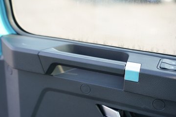 �й������ɶ����ó�����V7-X 6X4 ����ʽ���綯ǣ���� ����ʱ��400kWhͼƬ