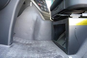 �й������ɶ����ó�����V7-X 6X4 ����ʽ���綯ǣ���� ����ʱ��400kWhͼƬ