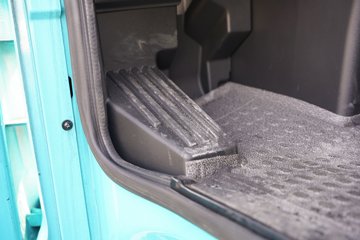 �й������ɶ����ó�����V7-X 6X4 ����ʽ���綯ǣ���� ����ʱ��400kWhͼƬ