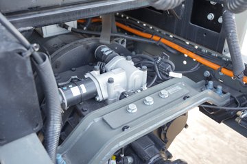 �й������ɶ����ó�����V7-X 6X4 ����ʽ���綯ǣ���� ����ʱ��400kWhͼƬ