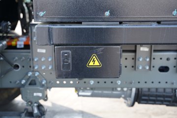 �й������ɶ����ó�����V7-X 6X4 ����ʽ���綯ǣ���� ����ʱ��400kWhͼƬ