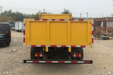 悍将&nbsp;除雪车外观图片