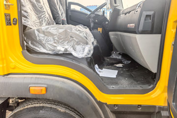 �й�����HOWO ���� 160���� 4X2 ��ѩ��(˼������)ͼƬ