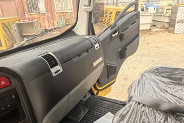 �й�����HOWO ���� 160���� 4X2 ��ѩ��(˼������)ͼƬ