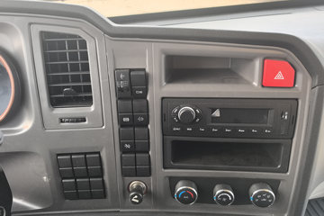 �й�����HOWO ���� 160���� 4X2 ��ѩ��(˼������)ͼƬ