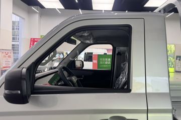 ���￨�� �ֵ� ���а�+ Һɲ 3.4�׵��Ŵ��綯����΢�� ���׿�71.63kWhͼƬ