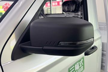 ���￨�� �ֵ� ���а�+ Һɲ 3.4�׵��Ŵ��綯����΢�� ���׿�71.63kWhͼƬ