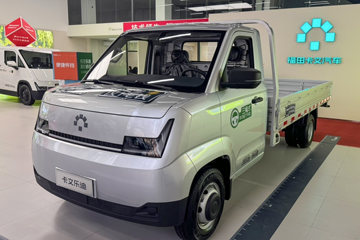 ���￨�� �ֵ� ���а�+ Һɲ 3.4�׵��Ŵ��綯����΢�� ���׿�71.63kWhͼƬ