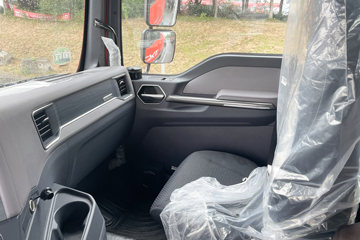 ����HOWO TX7 4.6L���� 240���� �й�����8�� 9.6����ʽ�ػ���ͼƬ