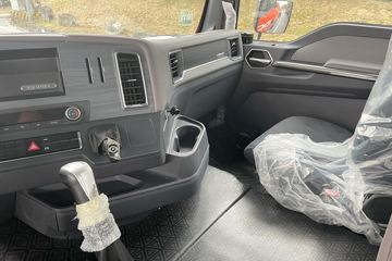 ����HOWO TX7 4.6L���� 240���� �й�����8�� 9.6����ʽ�ػ���ͼƬ