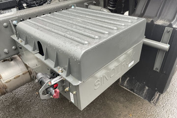 ����HOWO TX7 4.6L���� 240���� �й�����8�� 9.6����ʽ�ػ���ͼƬ