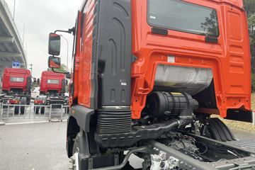 ����HOWO TX7 4.6L���� 240���� �й�����8�� 9.6����ʽ�ػ���ͼƬ