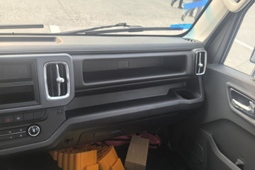 ��������S3 2.5L���� 150���� ������5�� 4.17�׵��������ῨͼƬ