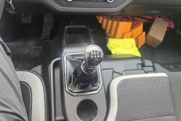 ��������S3 2.5L���� 150���� ������5�� 4.17�׵��������ῨͼƬ