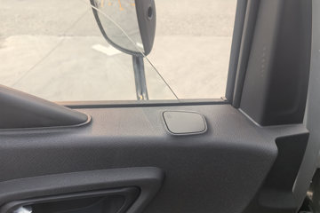 ��������S3 2.5L���� 150���� ������5�� 4.17�׵��������ῨͼƬ