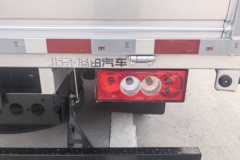 福田瑞沃S3 2.5L柴油 150马力 万里扬5档 4.17米单排栏板轻卡