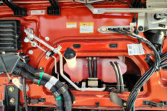 一汽解放 J6L中卡 经典版 240马力 4X2 6.75米栏板载货车(平顶) 一汽解放 J6L中卡 经典版 240马力 4X2 6.75米栏板载货车(平顶)