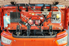 一汽解放 J6L中卡 经典版 240马力 4X2 6.75米栏板载货车(平顶) 一汽解放 J6L中卡 经典版 240马力 4X2 6.75米栏板载货车(平顶)