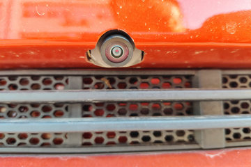 һ����� J6L�п� ����� 240���� 4X2 6.75�������ػ���(ƽ��)ͼƬ