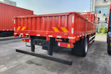 һ����� J6L�п� ����� 240���� 4X2 6.75�������ػ���(ƽ��)ͼƬ