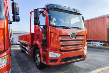 һ����� J6L�п� ����� 240���� 4X2 6.75�������ػ���(ƽ��)ͼƬ