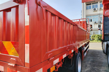 һ����� J6L�п� ����� 240���� 4X2 6.75�������ػ���(ƽ��)ͼƬ