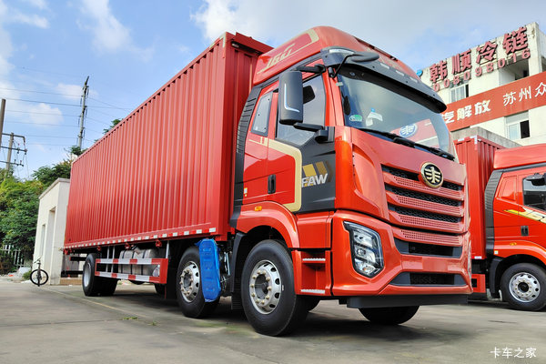 优惠4万 上海解放J6G前四后四现车系列超值促销