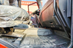 一汽解放J6G 领航版 7.8L柴油 360马力 6X2 一汽解放10档 全浮高顶 6.8米厢式载货车 一汽解放J6G 领航版 7.8L柴油 360马力 6X2 一汽解放10档 全浮高顶 6.8米厢式载货车