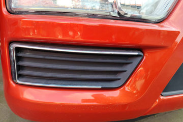 һ����� J6L ����� 240���� 4X2 9.7����ʽ�ػ���ͼƬ