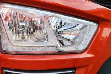 һ����� J6L ����� 240���� 4X2 9.7����ʽ�ػ���ͼƬ