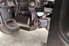 一汽解放 J6L 经典版 240马力 4X2 9.7米厢式载货车