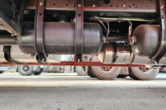 一汽解放 J6L 经典版 240马力 4X2 9.7米厢式载货车