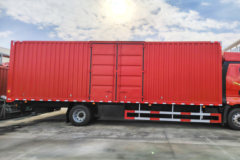 一汽解放 J6L 经典版 240马力 4X2 9.7米厢式载货车