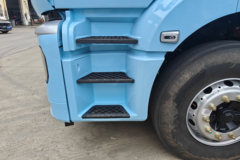 质子汽车 标载版 6X4 纯电动牵引车 宁德时代600.92kWh