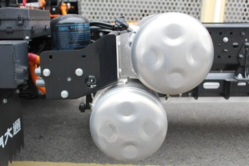 �����Ῠ ����T1 ���а� 4.5T 4.17�׵�����ʽ�Ῠ ����ʱ��120.27kWhͼƬ