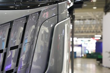 ������������HK 15.5L LNG 640���� 6X4 ��ʿ��12�� AMT�Զ��� ǣ����ͼƬ