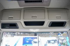 东风柳汽乘龙HK 15.5L LNG 640马力 6X4 法士特12档 AMT自动档 牵引车