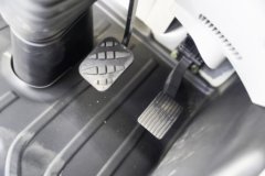 东风柳汽乘龙HK 15.5L LNG 640马力 6X4 法士特12档 AMT自动档 牵引车