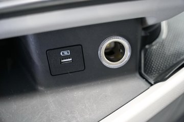 ������������HK 15.5L LNG 640���� 6X4 ��ʿ��12�� AMT�Զ��� ǣ����ͼƬ