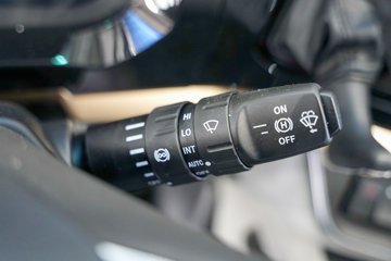 ������������HK 15.5L LNG 640���� 6X4 ��ʿ��12�� AMT�Զ��� ǣ����ͼƬ