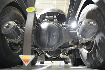 ������������HK 15.5L LNG 640���� 6X4 ��ʿ��12�� AMT�Զ��� ǣ����ͼƬ