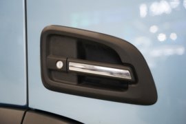 翼威5&nbsp;电动牵引车外观图片