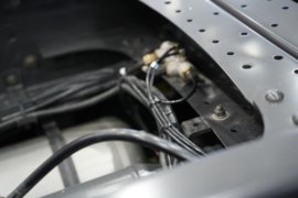 翼威5&nbsp;电动牵引车底盘图片